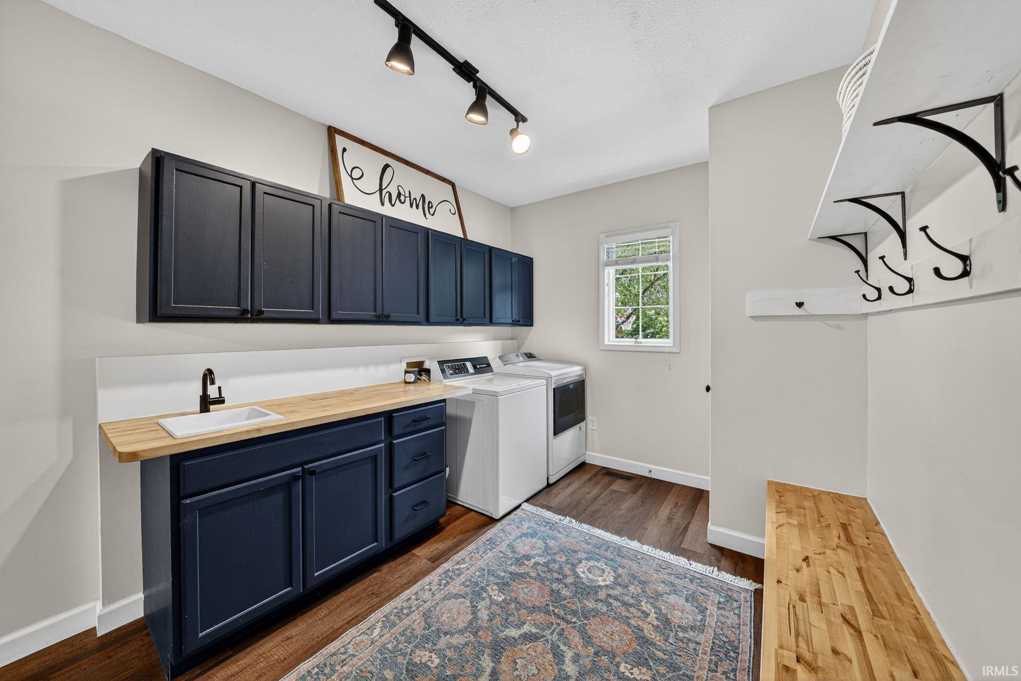 14211 Fox Chase Drive Granger IN 46530