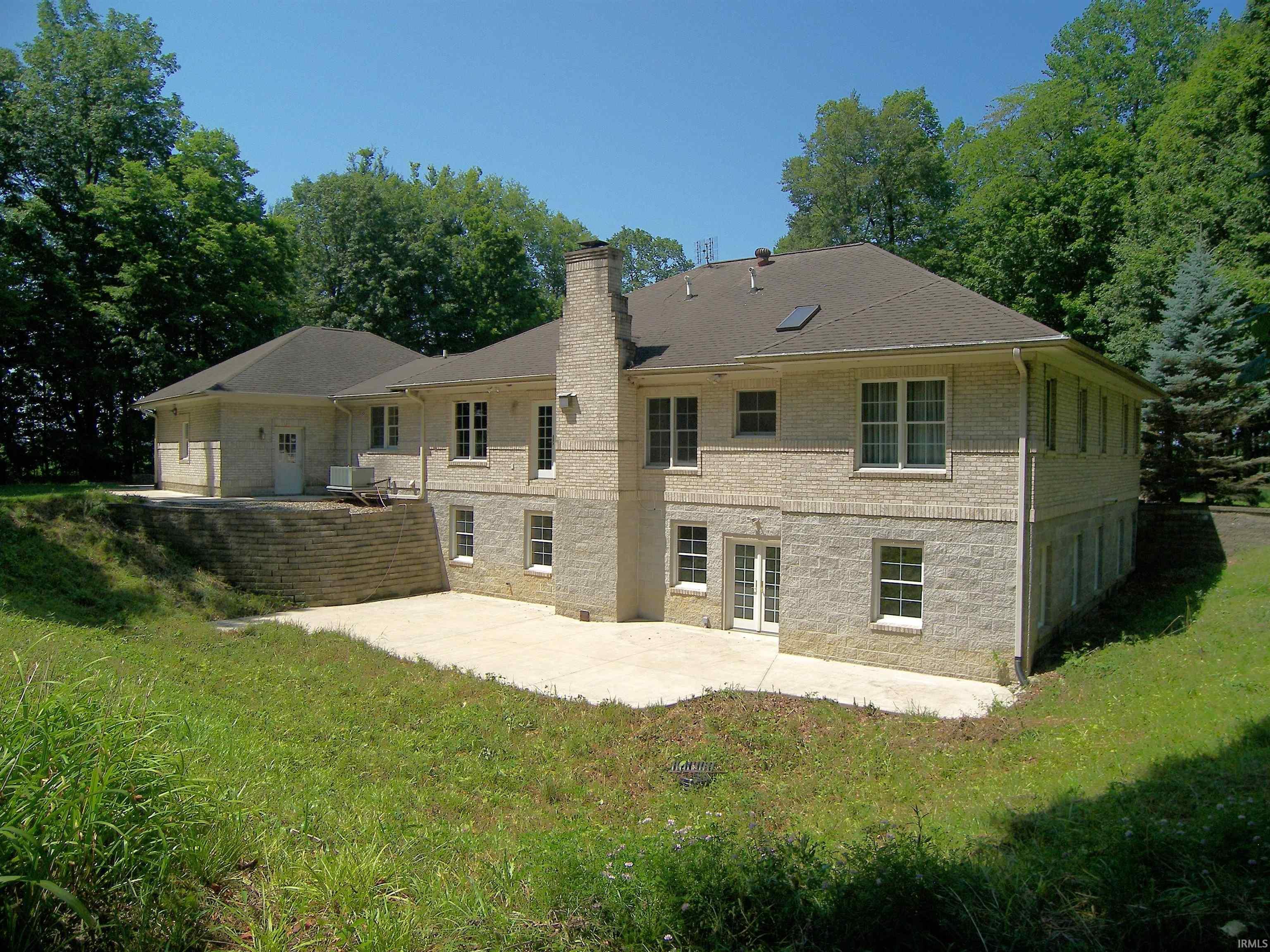 2250 N 350 W Warsaw IN 46580