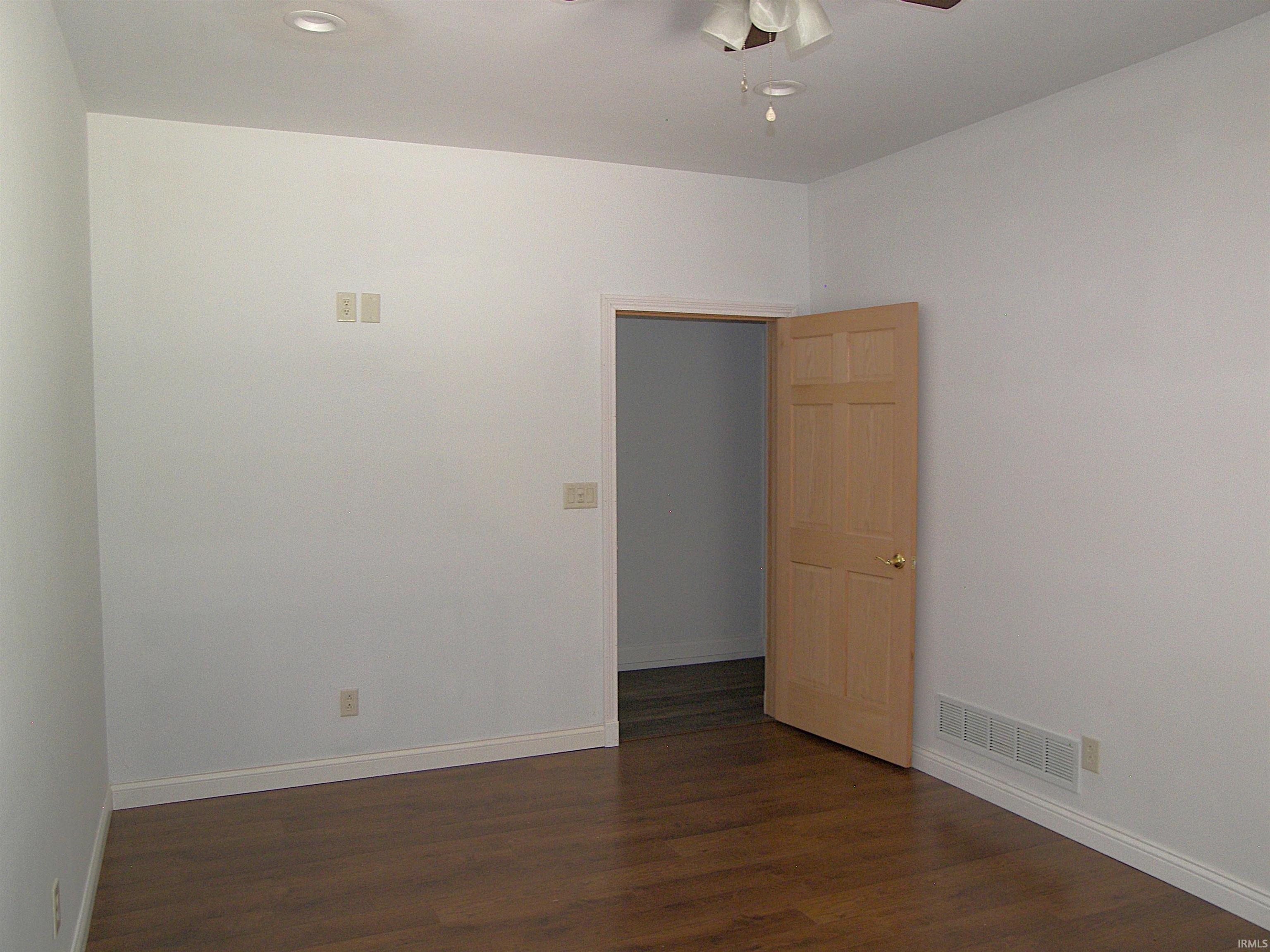 2250 N 350 W Warsaw IN 46580
