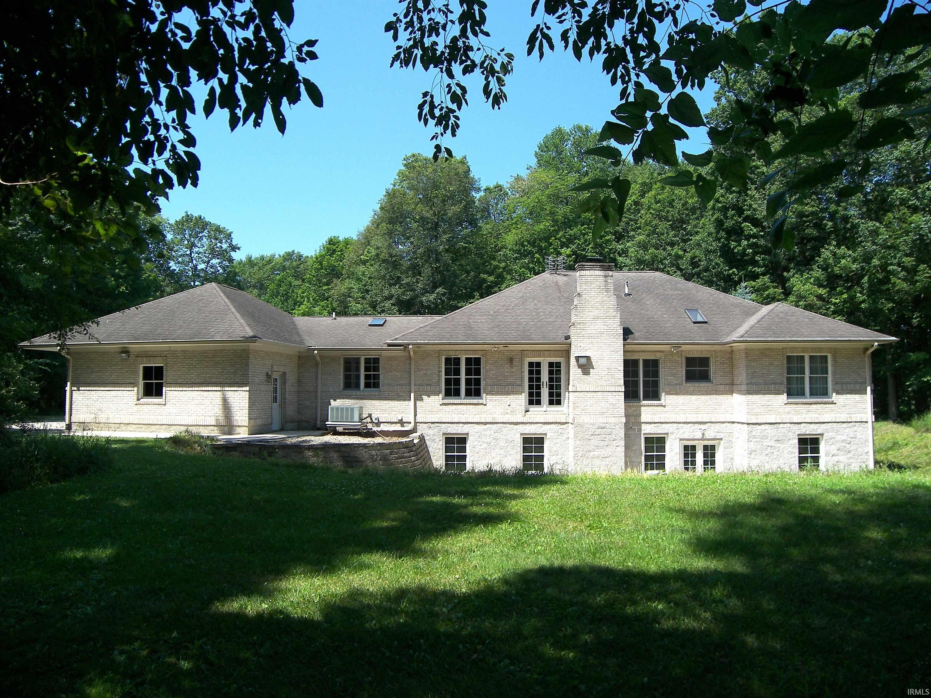 2250 N 350 W Warsaw IN 46580