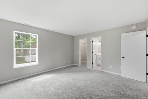 8931 Whispering Woods Drive Fort Wayne IN 46804