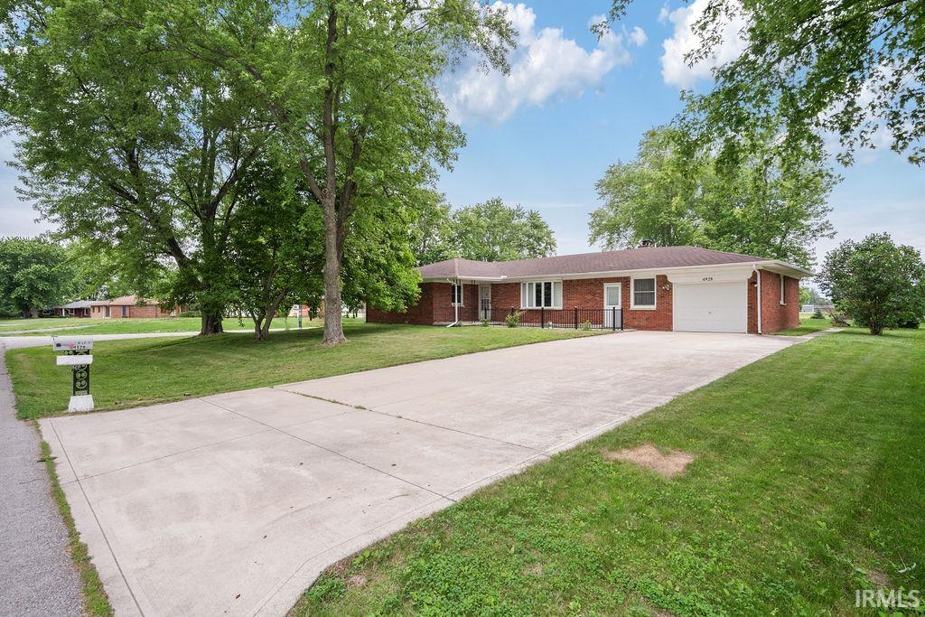 4928 E Barnett Avenue Sharpsville IN 46068