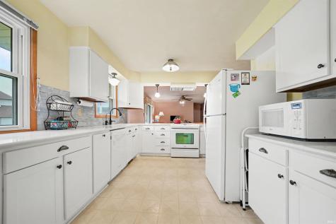 26219 Swallow Court South Bend IN 46619