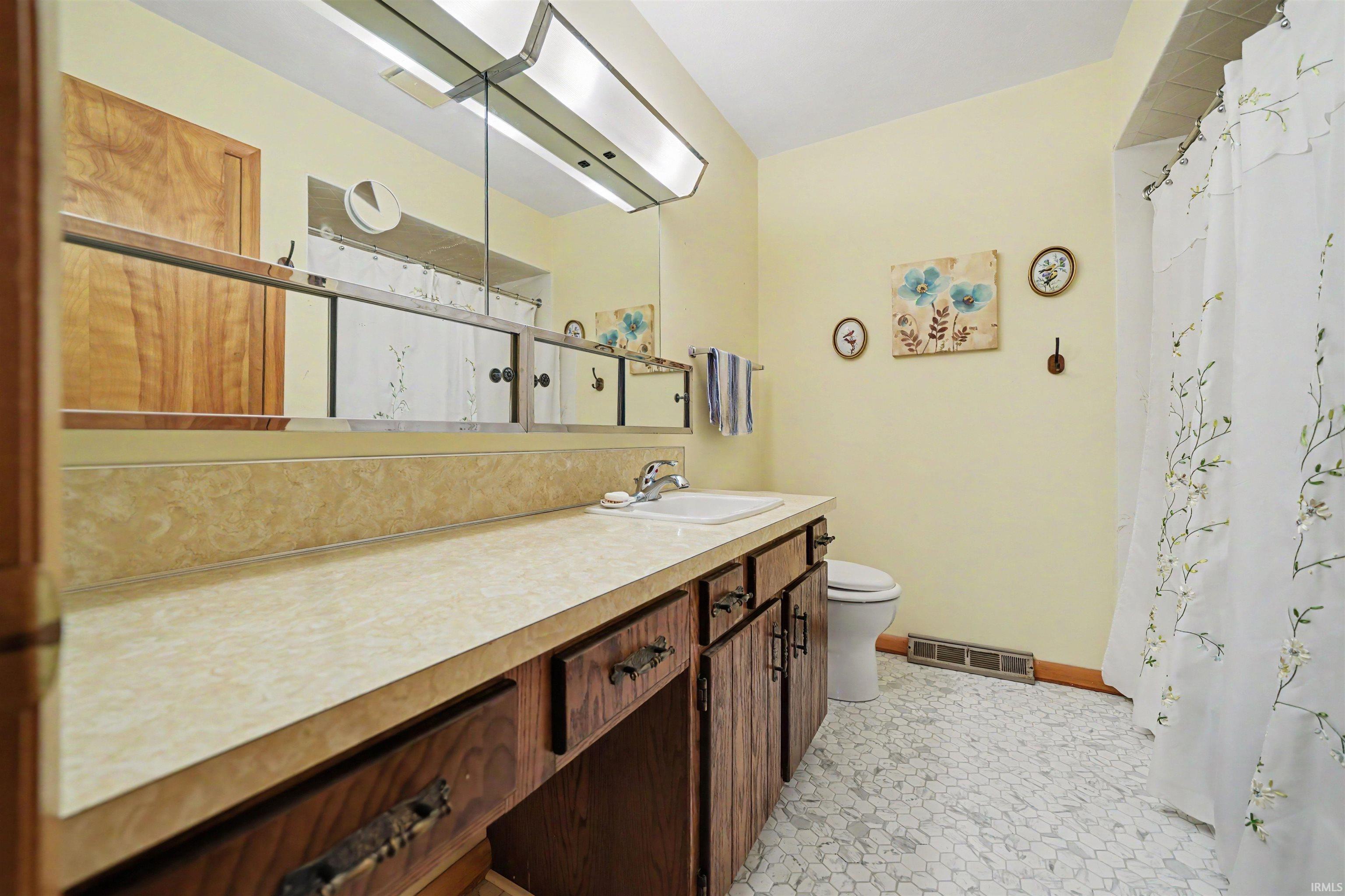 26219 Swallow Court South Bend IN 46619