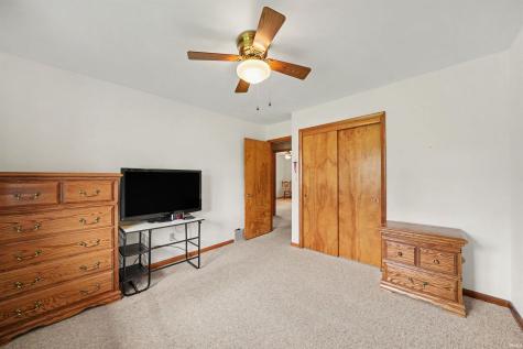 26219 Swallow Court South Bend IN 46619