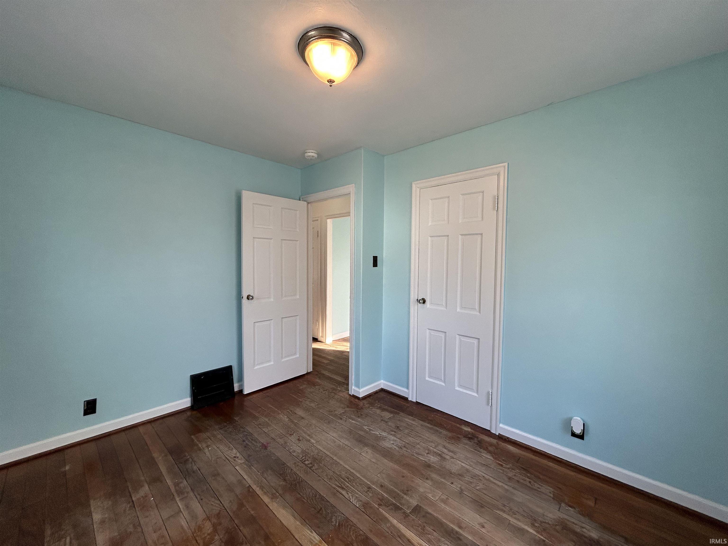 1329 N Elmer Street South Bend IN 46628