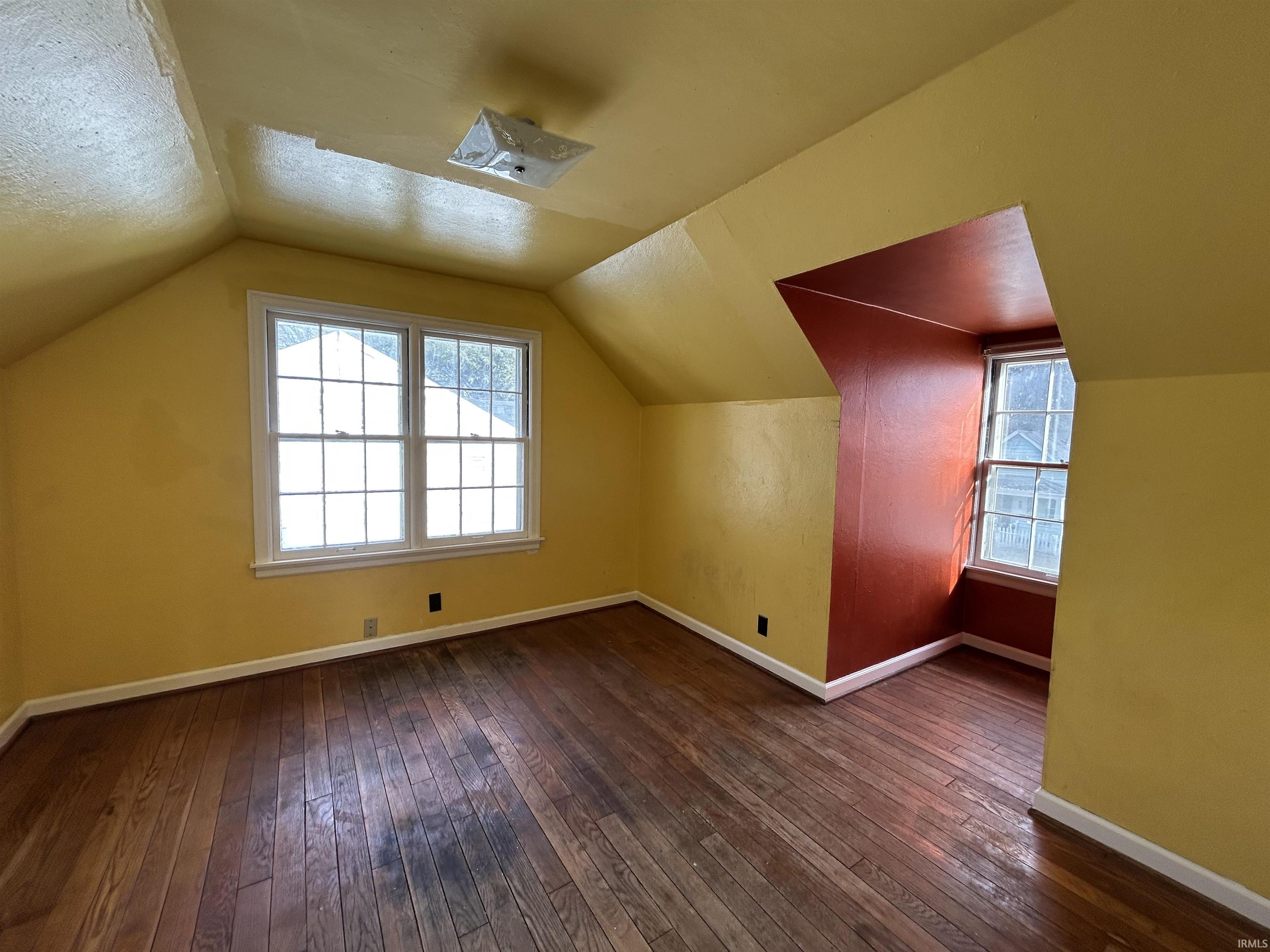 1329 N Elmer Street South Bend IN 46628
