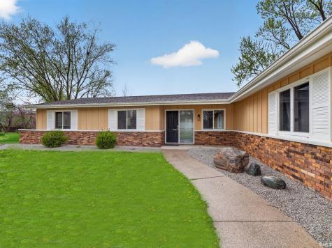 1103 Candlewood Way Fort Wayne IN 46845