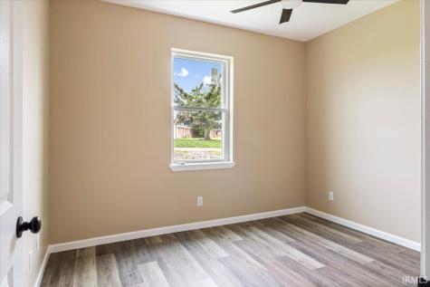 518 Lissaaron Drive Winchester IN 47394