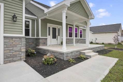 518 Lissaaron Drive Winchester IN 47394
