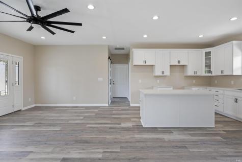 518 Lissaaron Drive Winchester IN 47394