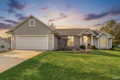 51691 Windyridge Court South Bend IN 46628