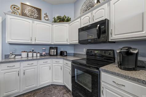 51691 Windyridge Court South Bend IN 46628