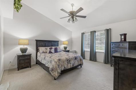 51691 Windyridge Court South Bend IN 46628