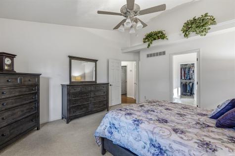 51691 Windyridge Court South Bend IN 46628