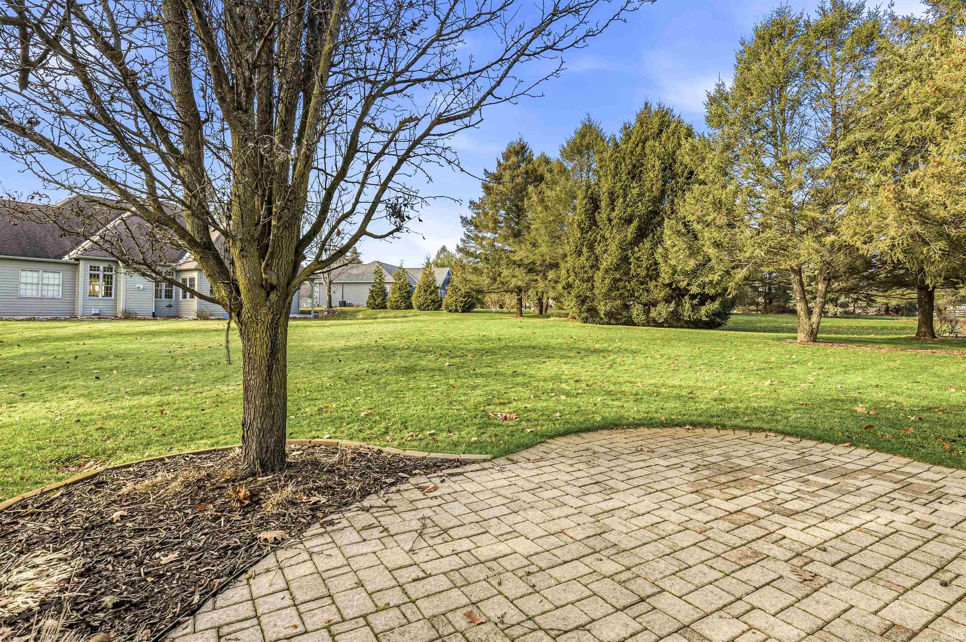 51691 Windyridge Court South Bend IN 46628