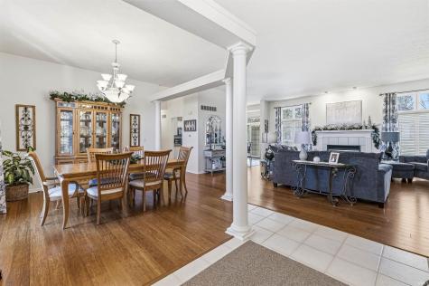 51691 Windyridge Court South Bend IN 46628