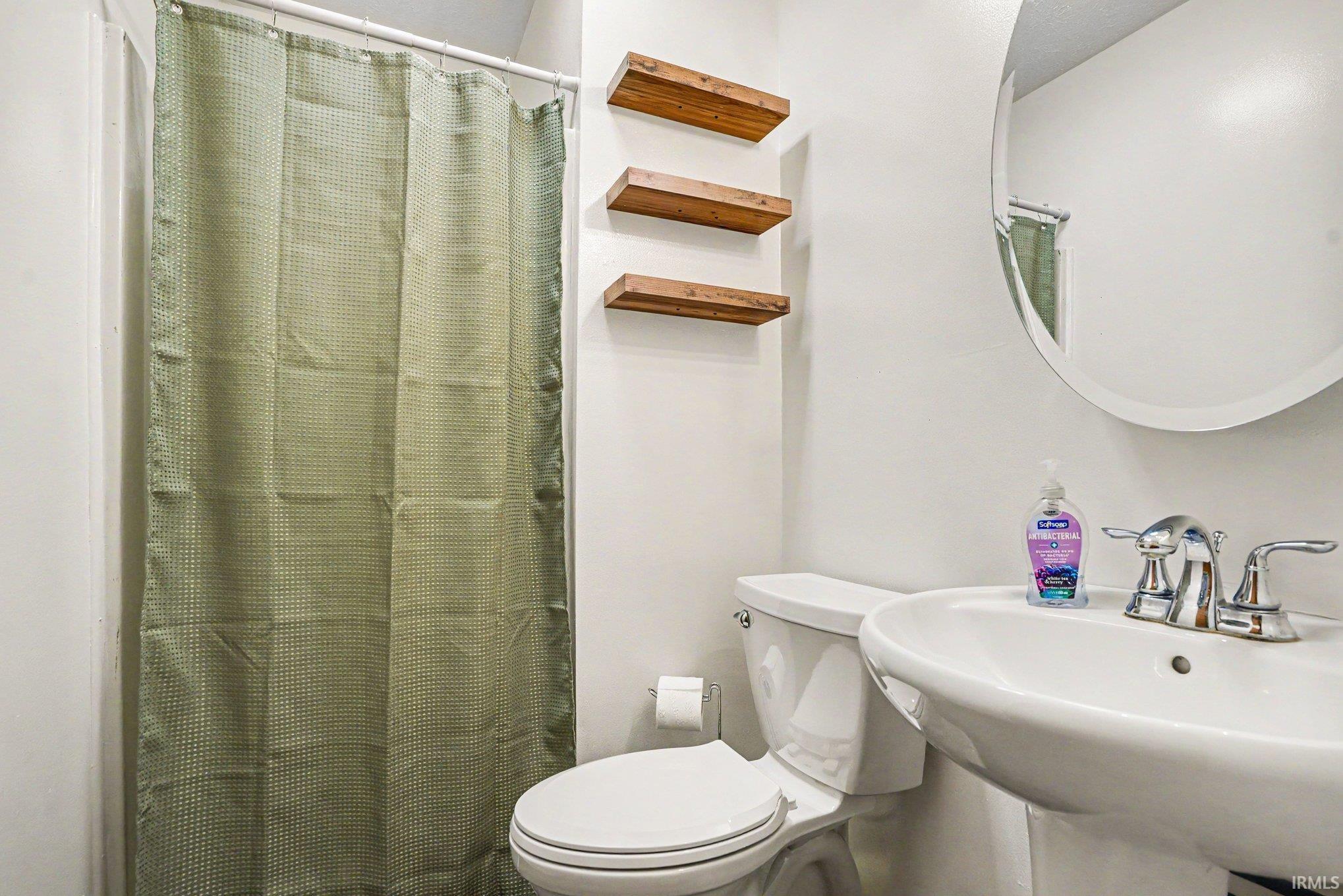 402 S Wheatland Drive Goshen IN 46526