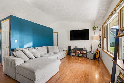 402 S Wheatland Drive Goshen IN 46526