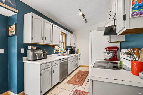 402 S Wheatland Drive Goshen IN 46526