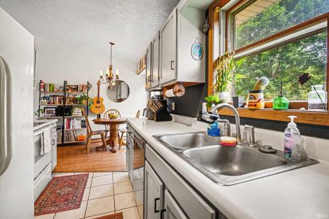 402 S Wheatland Drive Goshen IN 46526