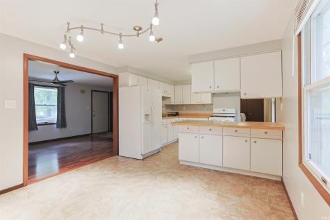 57191 Pinewood Drive South Bend IN 46619