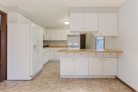 57191 Pinewood Drive South Bend IN 46619