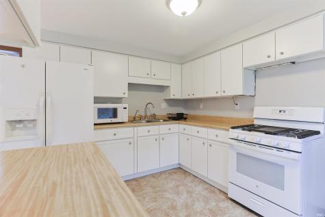 57191 Pinewood Drive South Bend IN 46619