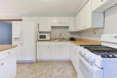 57191 Pinewood Drive South Bend IN 46619