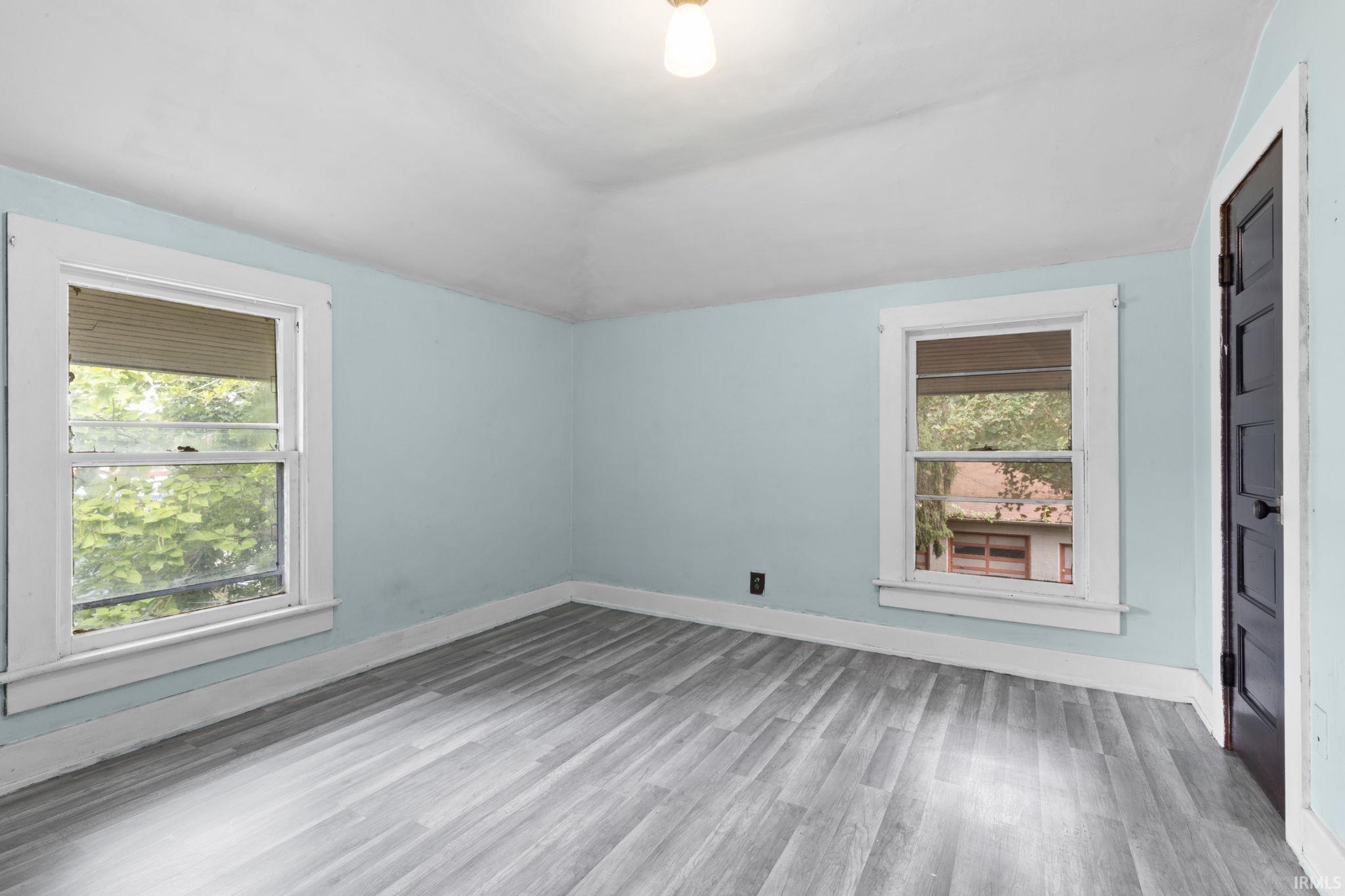 614 W Beardsley Avenue Elkhart IN 46514