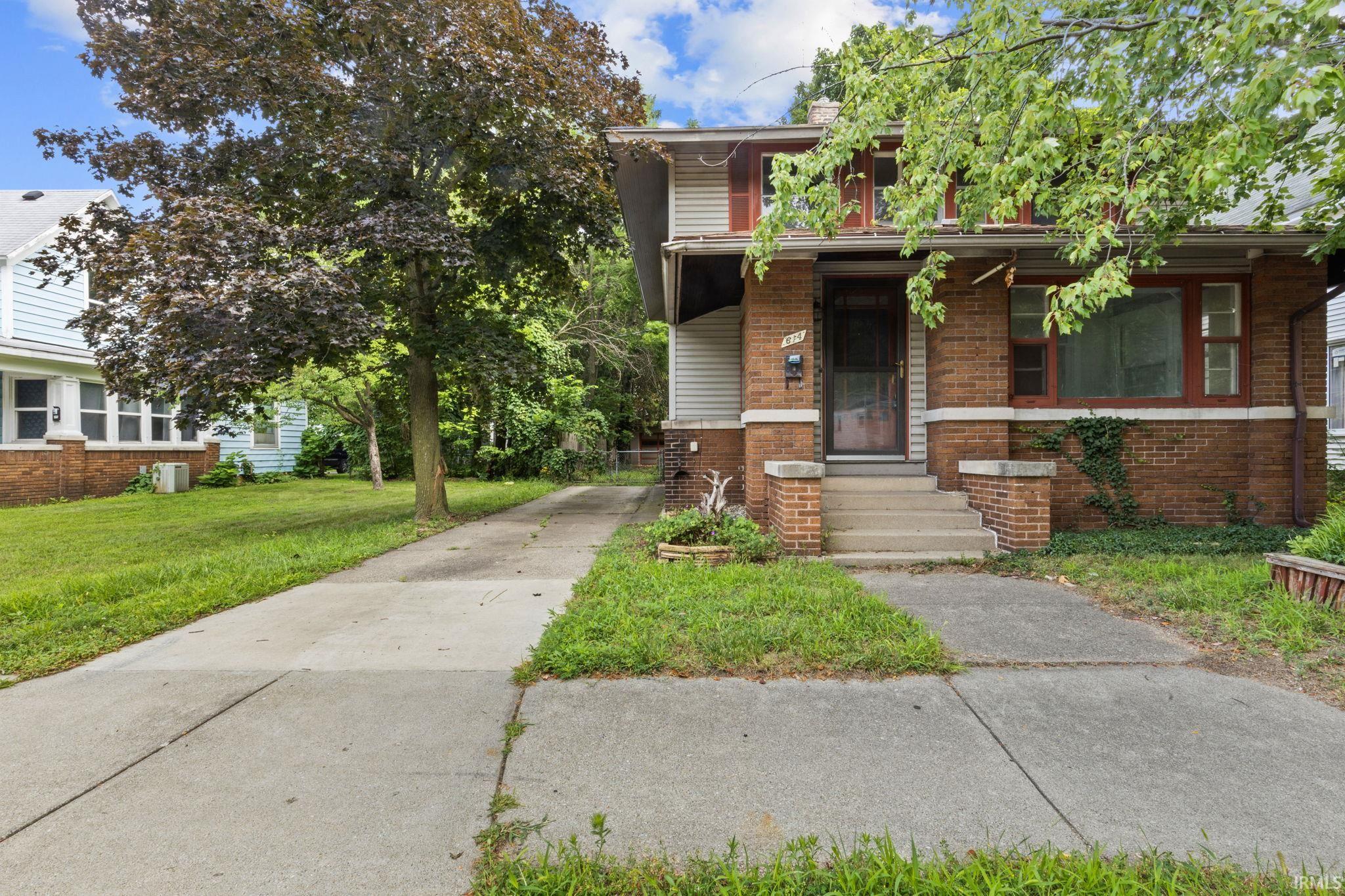 614 W Beardsley Avenue Elkhart IN 46514