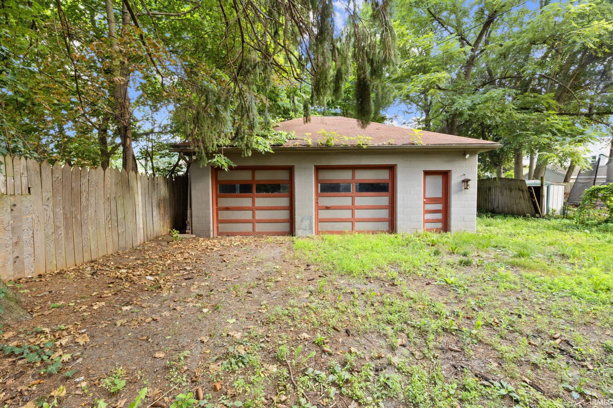 614 W Beardsley Avenue Elkhart IN 46514