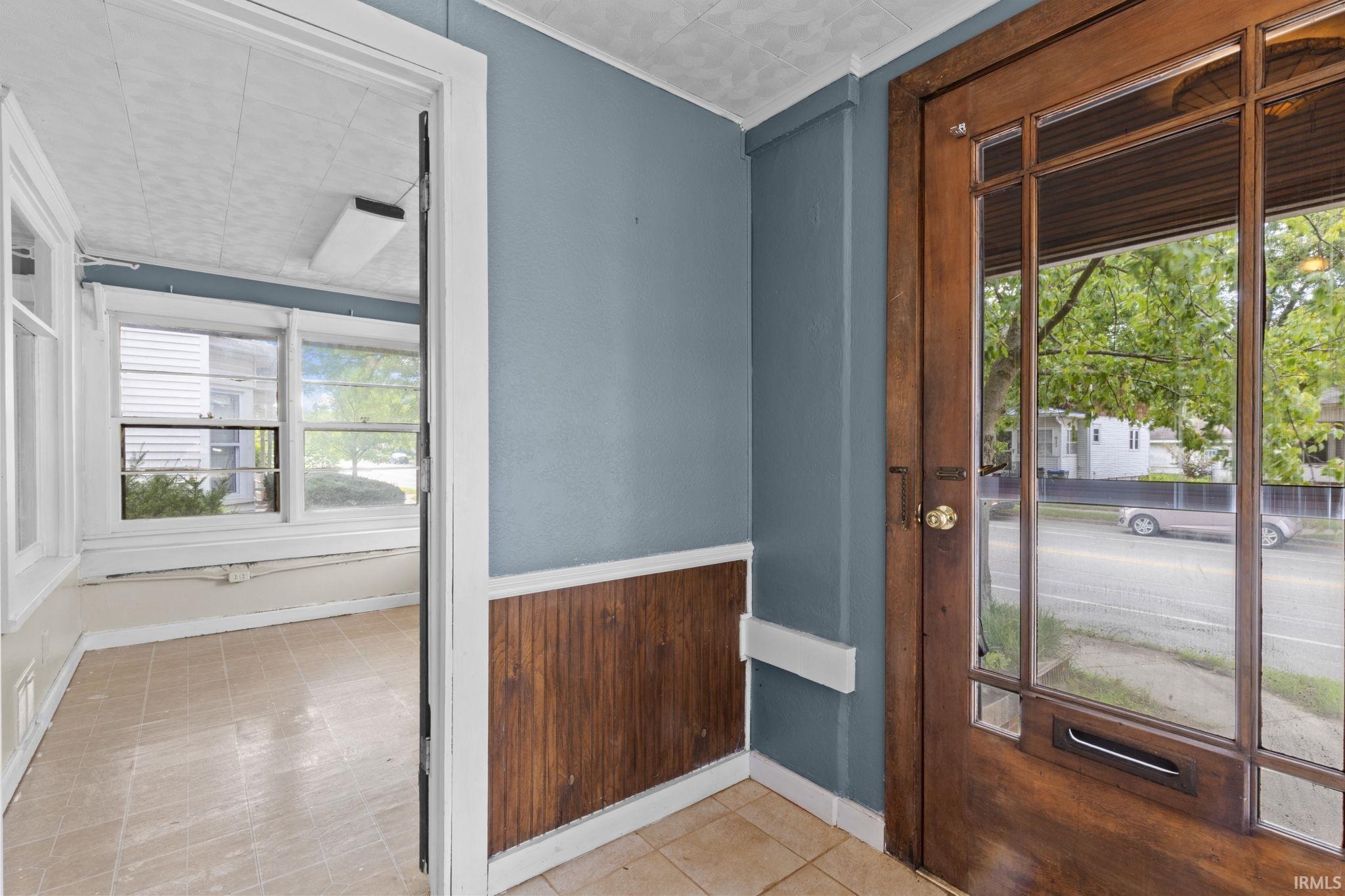 614 W Beardsley Avenue Elkhart IN 46514