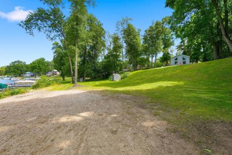 60 Lane 100b Long Lake Fremont IN 46737