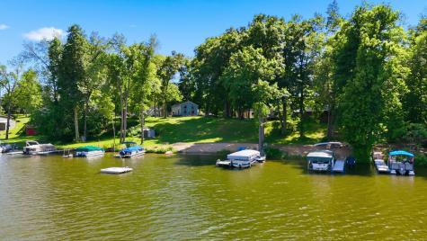 60 Lane 100b Long Lake Fremont IN 46737