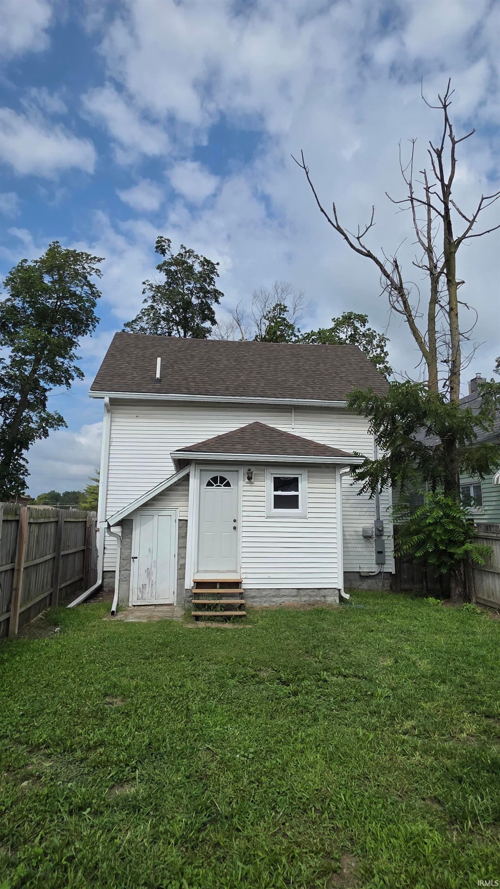 815 Monroe Street Rochester IN 46975