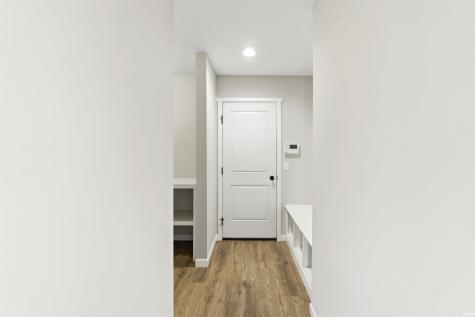 453 Barnsley Cove Fort Wayne IN 46845
