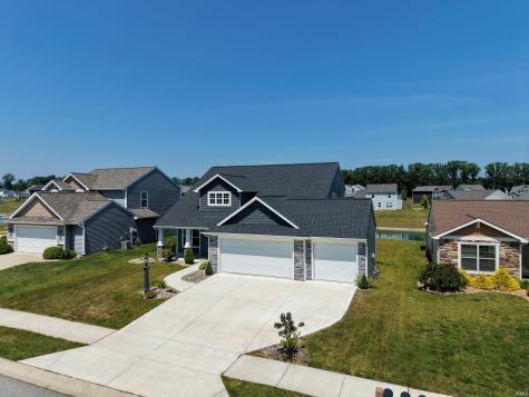 453 Barnsley Cove Fort Wayne IN 46845