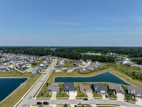 453 Barnsley Cove Fort Wayne IN 46845
