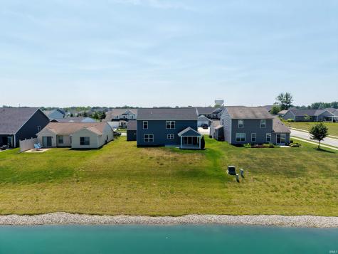 453 Barnsley Cove Fort Wayne IN 46845