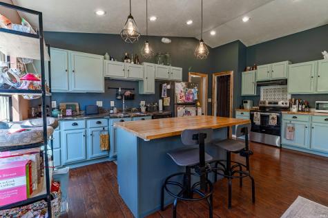 1912 S Orman Lane Bloomfield IN 47424