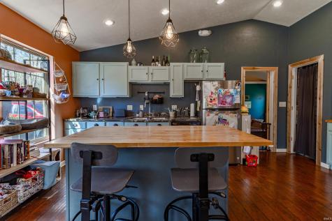 1912 S Orman Lane Bloomfield IN 47424
