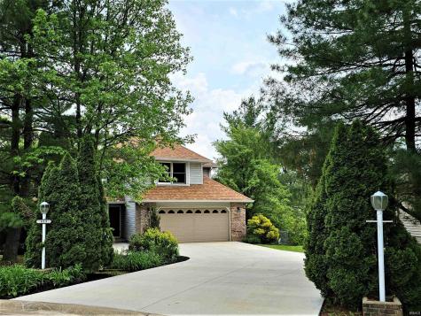 813 W Rosewood Drive Bloomington IN 47404