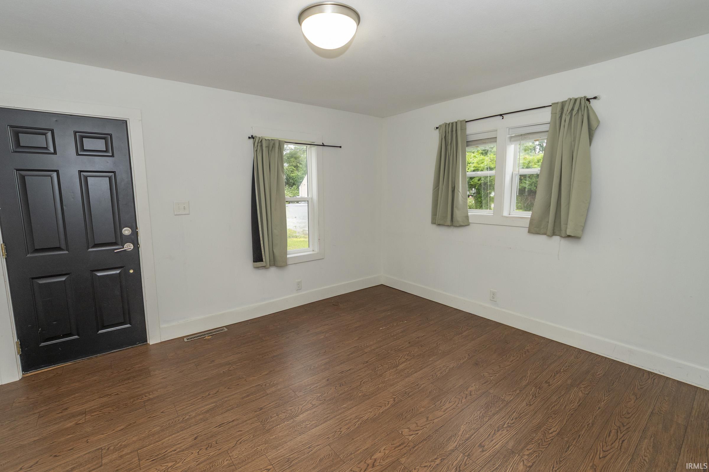 133 E Willow Drive South Bend IN 46637
