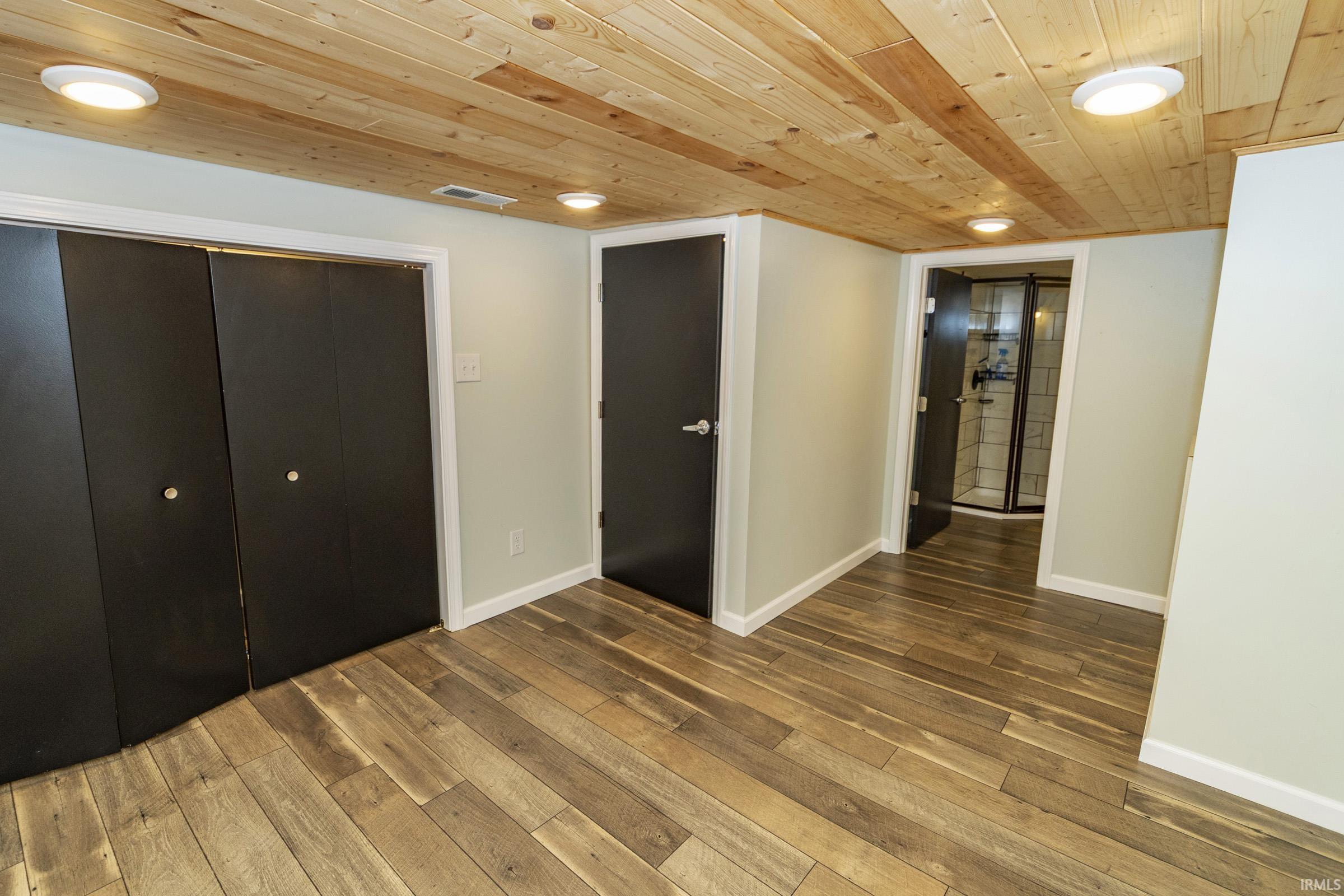 133 E Willow Drive South Bend IN 46637