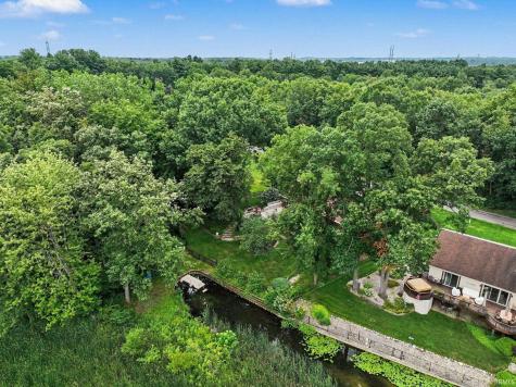 20957 Riverbrook Lane Bristol IN 46507