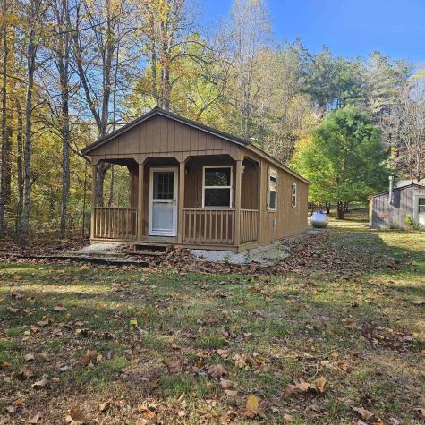 3795 Fish Creek Road Poland IN 47868