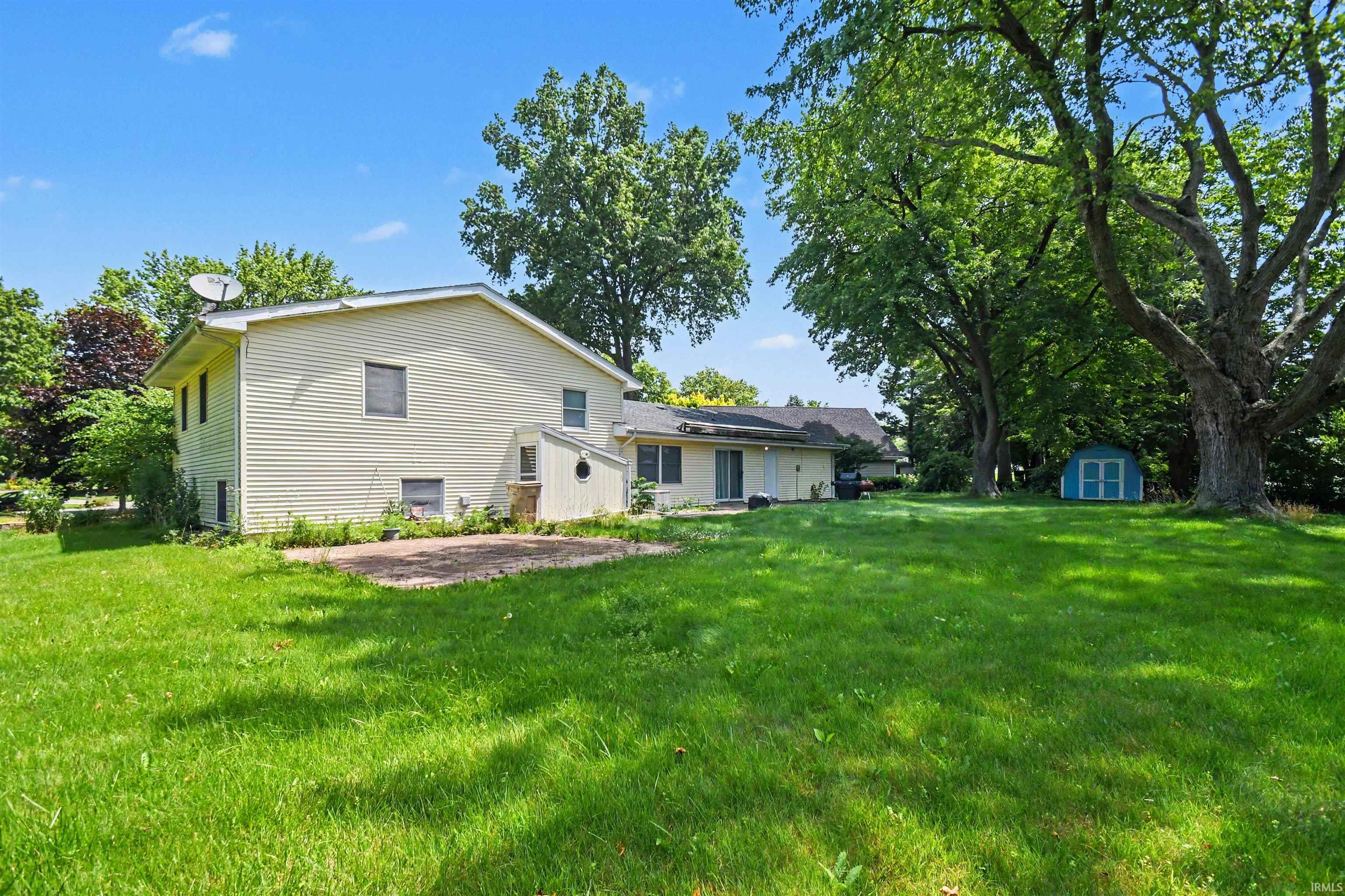 6247 Exeter Court South Bend IN 46614