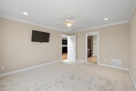 115 Lane 271 Hamilton IN 46742