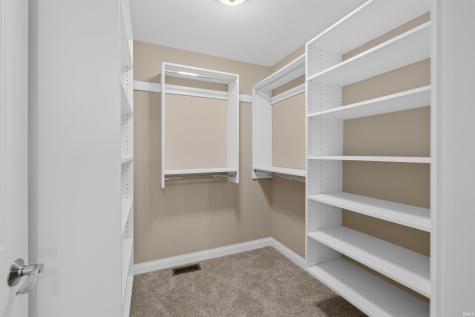 115 Lane 271 Hamilton IN 46742
